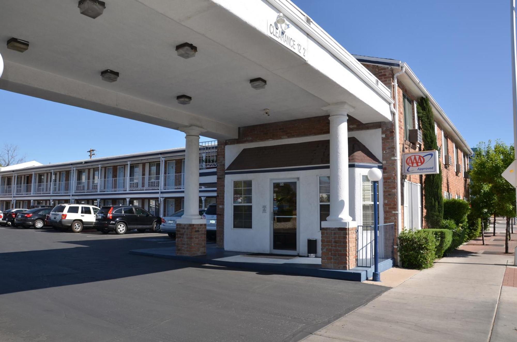 University Inn Tucson Extérieur photo